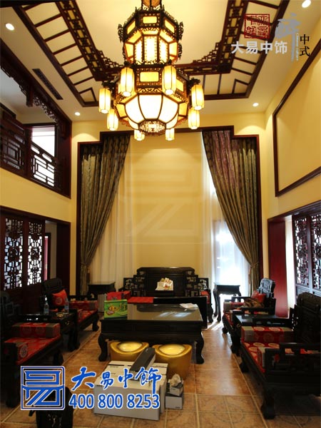 園景別墅中式裝修完工實(shí)拍 呈現(xiàn)最寫實(shí)傳統(tǒng)風(fēng)